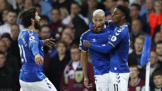  道蒂远射破门太妃糖埃弗顿主场一球力克水晶宫止连败